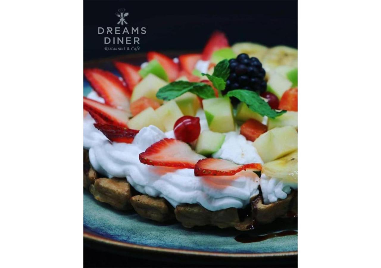 드림스 그랜드 호텔 훌루말레 외부 사진